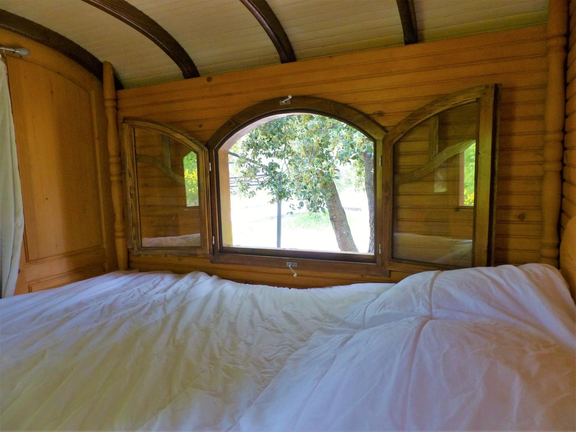 Domaine Des Bruguieres Villa Entrecasteaux Room photo